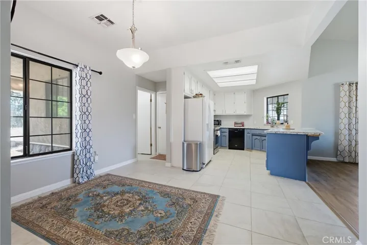 20317 Weston Avenue, Tehachapi, California 93561
