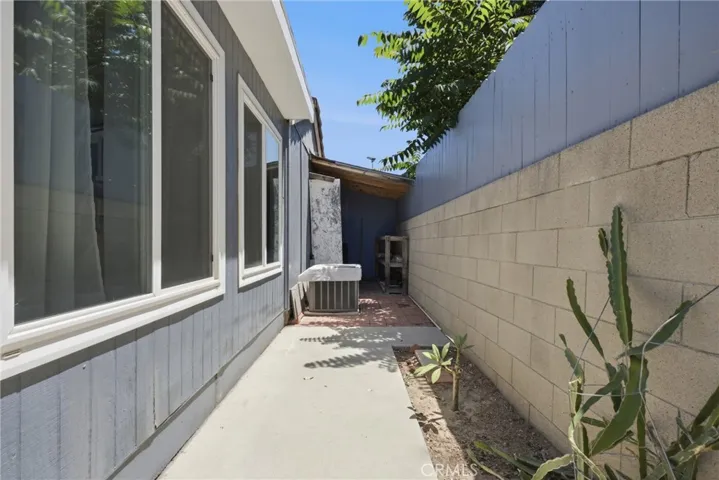 1608 Byron Court, Pomona, California 91768