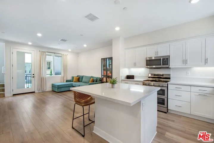 1002 Sage Lane, Gardena, California 90247