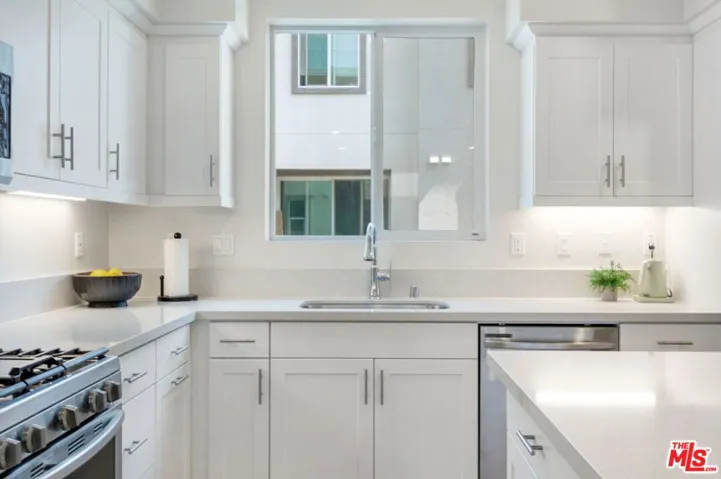 1002 Sage Lane, Gardena, California 90247