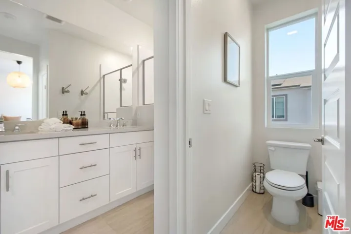 1002 Sage Lane, Gardena, California 90247