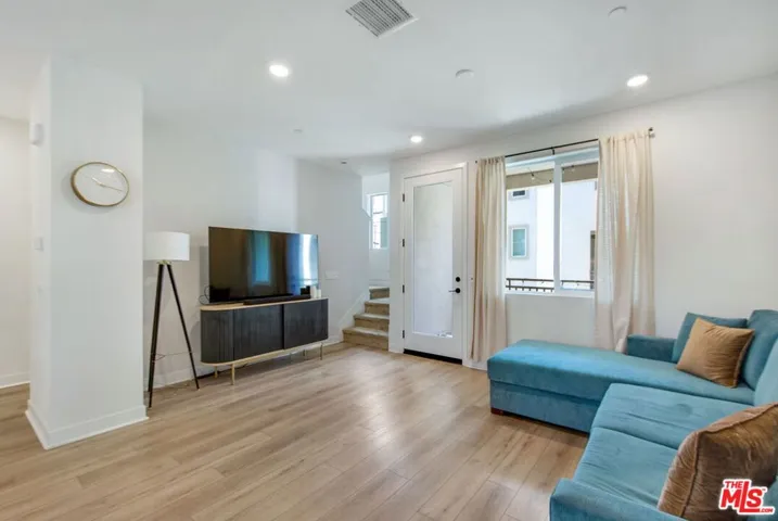 1002 Sage Lane, Gardena, California 90247