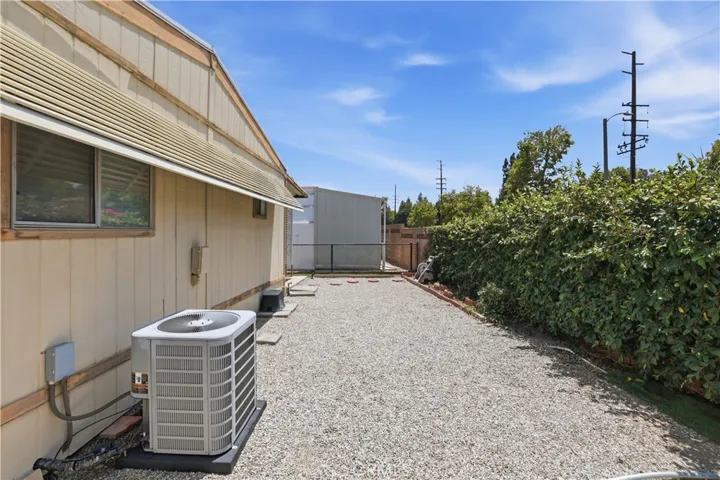 1251 E Lugonia 88, Redlands, California 92374