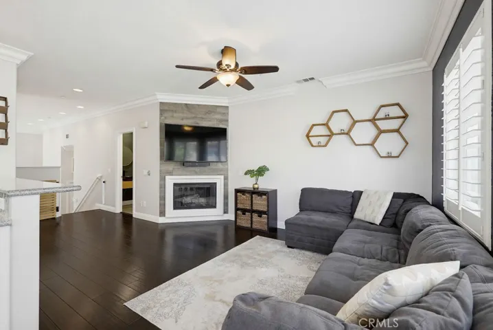 392 W Linden Drive, Orange, California 92865