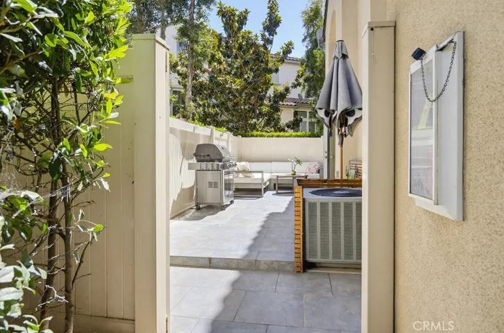 392 W Linden Drive, Orange, California 92865