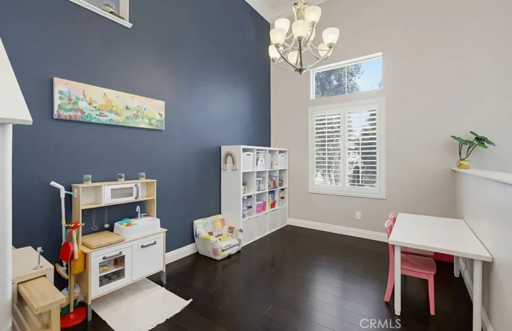 392 W Linden Drive, Orange, California 92865