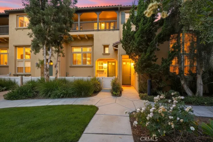 392 W Linden Drive, Orange, California 92865