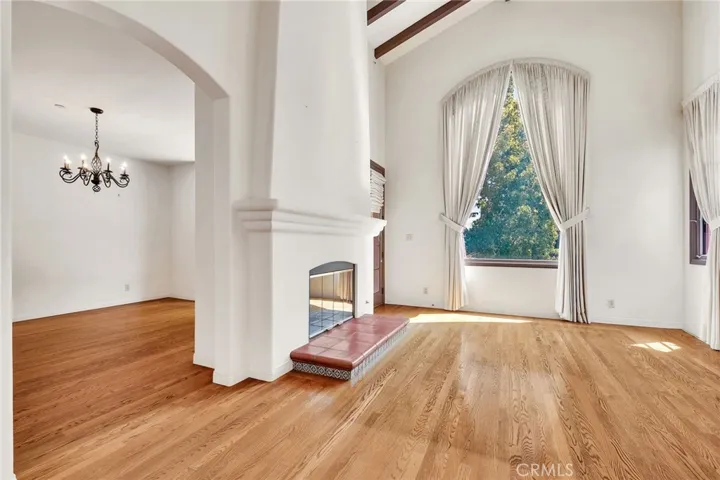 1345 Indiana, South Pasadena, California 91030