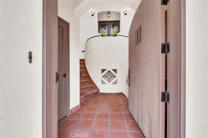 1345 Indiana, South Pasadena, California 91030