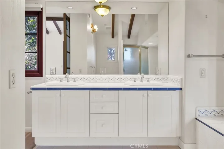 1345 Indiana, South Pasadena, California 91030