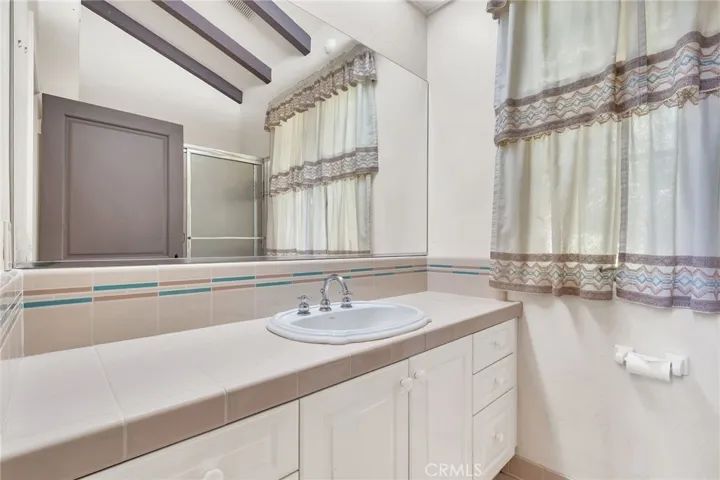 1345 Indiana, South Pasadena, California 91030