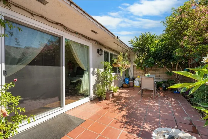 6 Eucalyptus, Irvine, California 92612