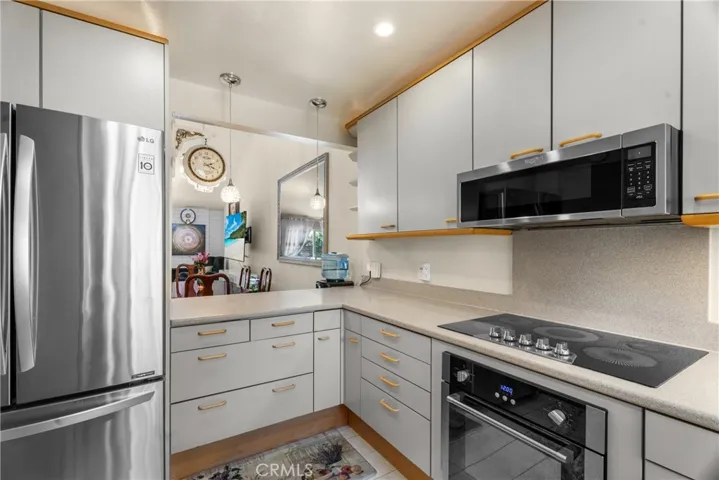 6 Eucalyptus, Irvine, California 92612