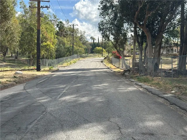 425 Arrowhead Ave, San Bernardino, California 92404