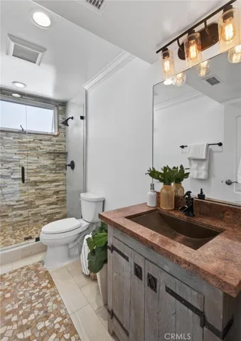 Full Bath #1