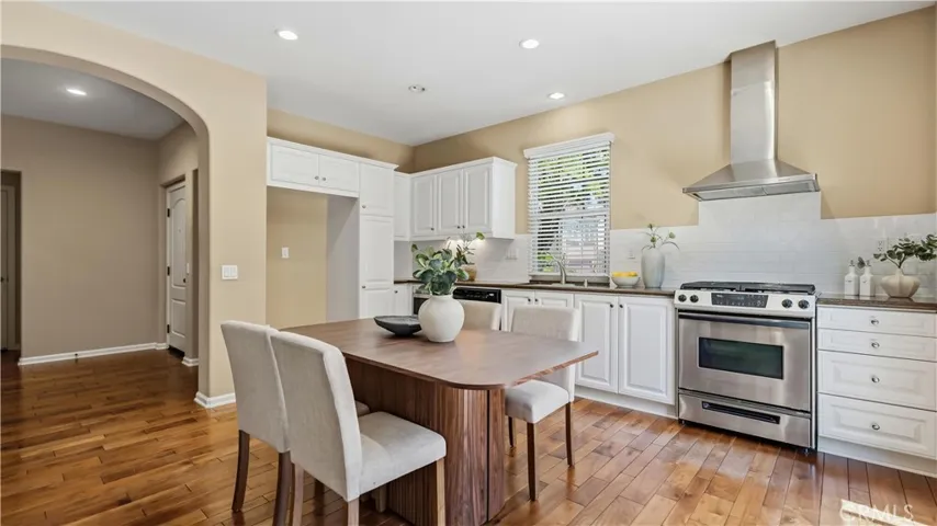 56 Pathway, Irvine, California 92618