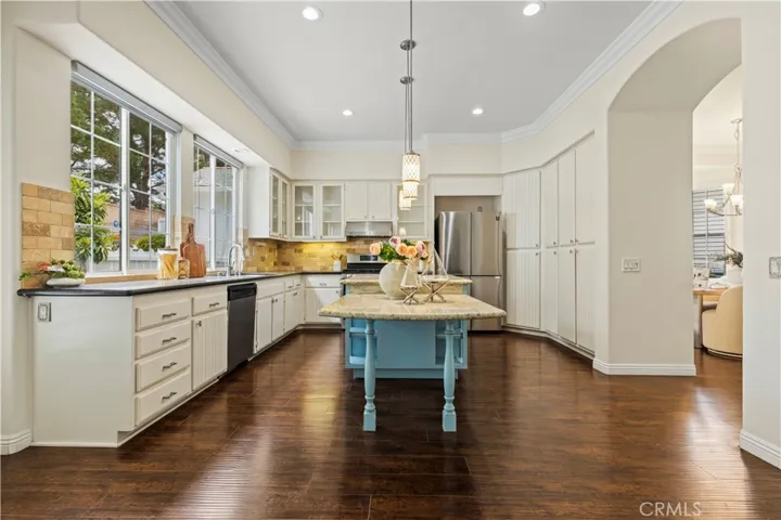 82 Winslow Lane, Irvine, California 92620