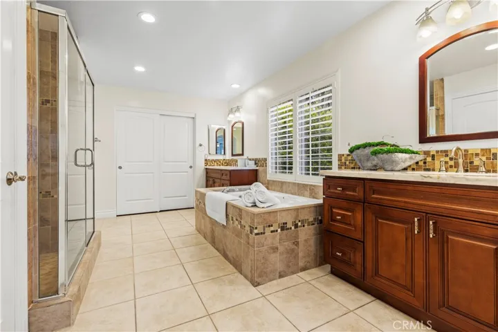 82 Winslow Lane, Irvine, California 92620