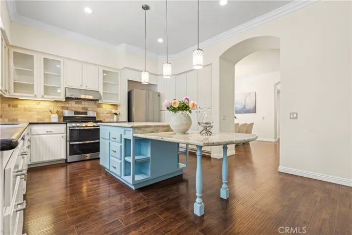 82 Winslow Lane, Irvine, California 92620