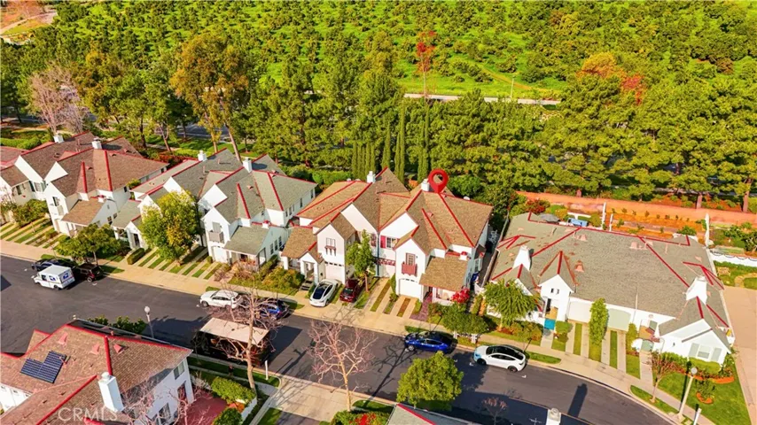 82 Winslow Lane, Irvine, California 92620