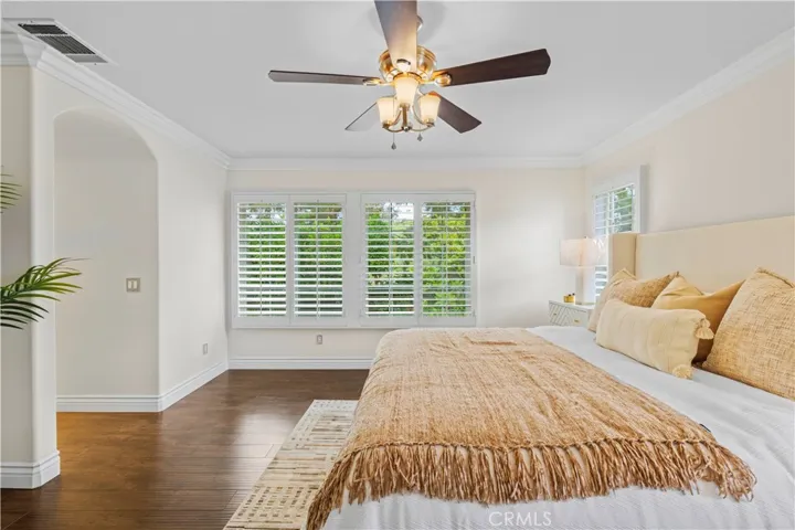 82 Winslow Lane, Irvine, California 92620