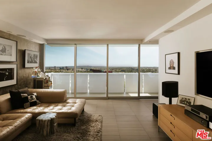 8787 Shoreham Drive 805, West Hollywood, California 90069