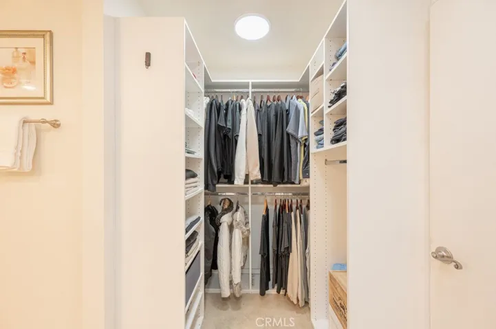1350 E Tujunga, Burbank, California 91501