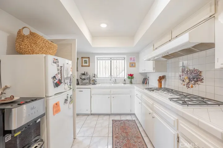1350 E Tujunga, Burbank, California 91501