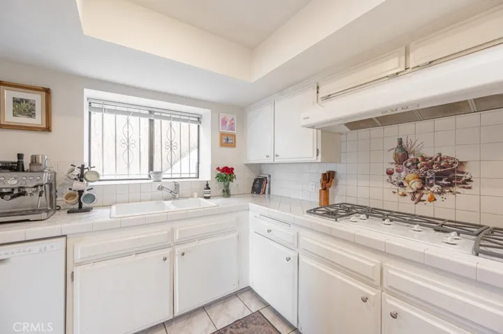1350 E Tujunga, Burbank, California 91501