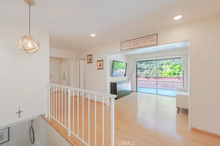 1350 E Tujunga, Burbank, California 91501