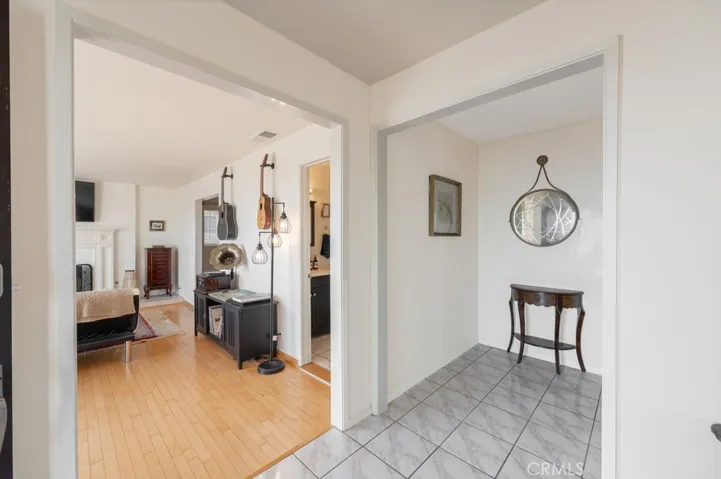 1350 E Tujunga, Burbank, California 91501