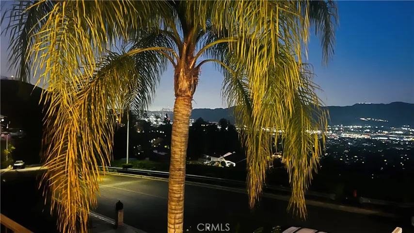 1350 E Tujunga, Burbank, California 91501