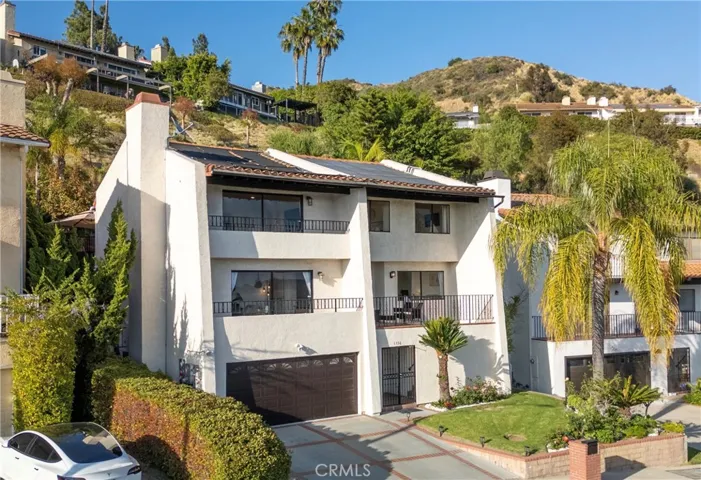 1350 E Tujunga, Burbank, California 91501