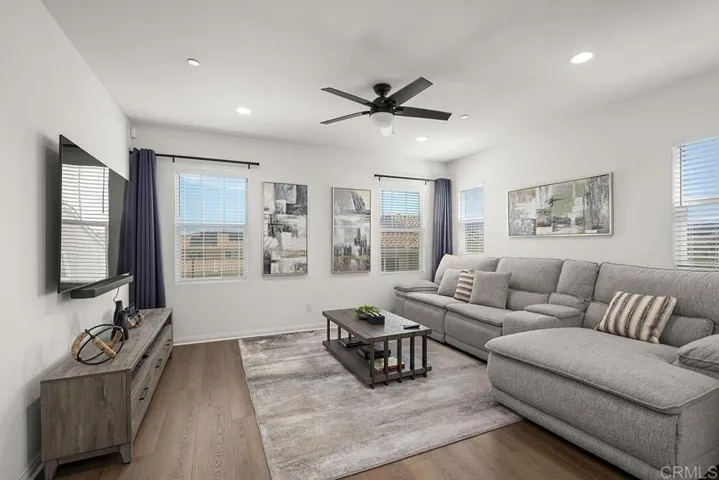 8654 Amherst, Santee, California 92071