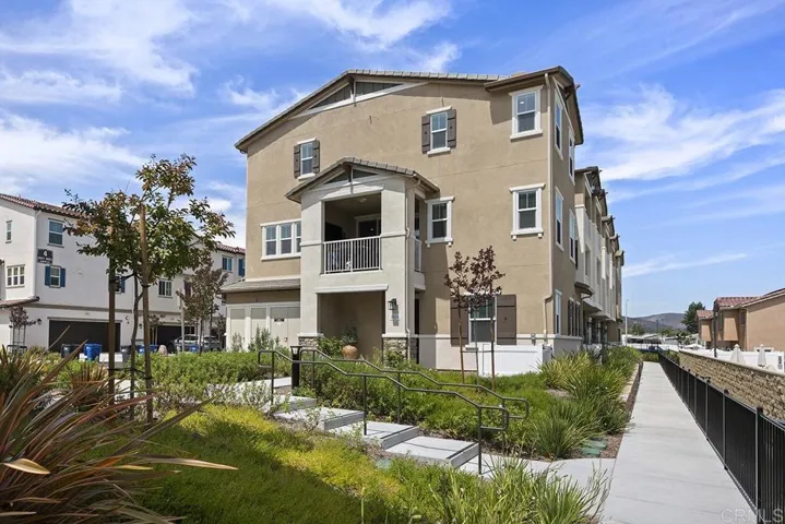 8654 Amherst, Santee, California 92071