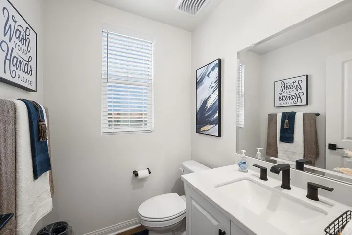 8654 Amherst, Santee, California 92071