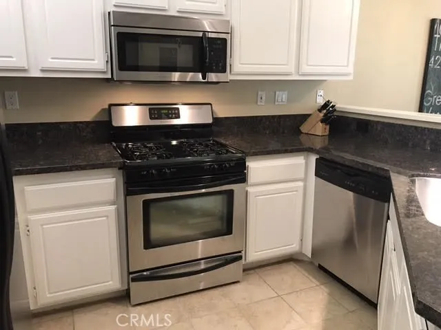 Gas Stove and Microwave