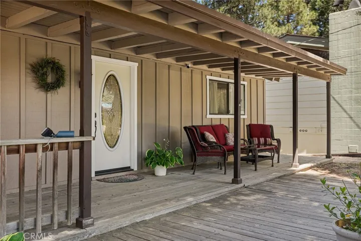 31071 Mountain Oak, Running Springs, California 92382