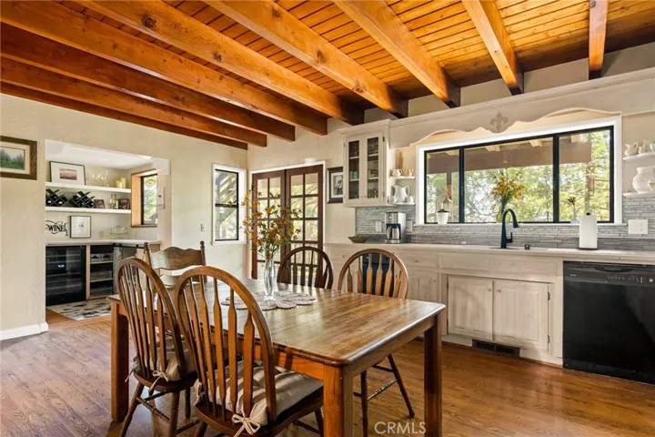 31071 Mountain Oak, Running Springs, California 92382