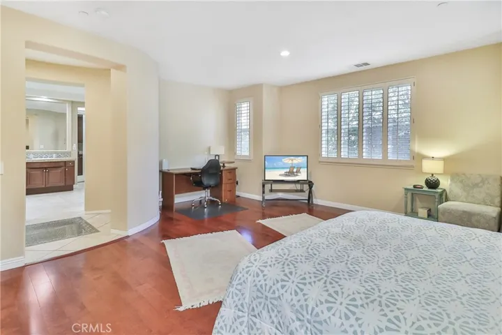 30428 Caspian Court, Agoura Hills, California 91301