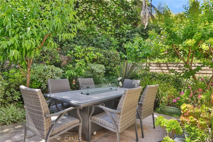 30428 Caspian Court, Agoura Hills, California 91301
