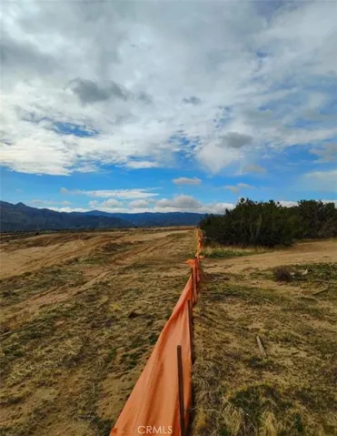 0 Oxford, Hesperia, California 92345