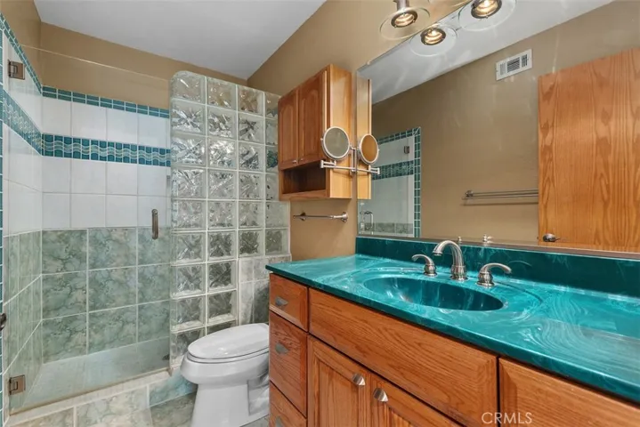 12 Evening Shadow, Irvine, California 92603