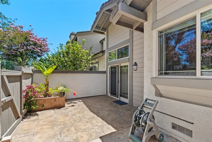 12 Evening Shadow, Irvine, California 92603