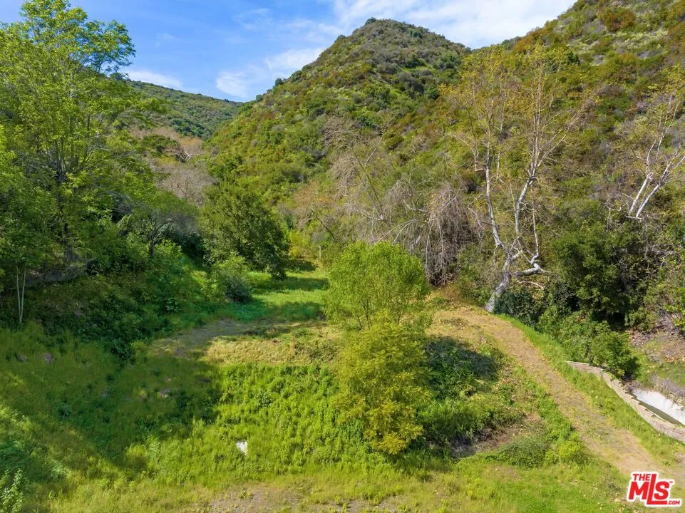 3375 Mandeville Canyon Road, Los Angeles, California 90049 — photo 5