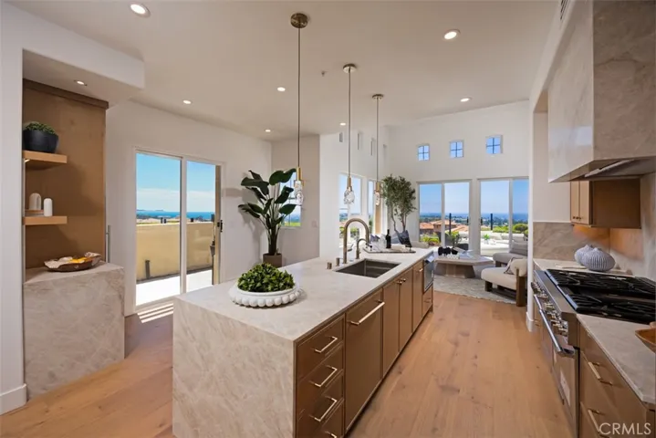 21 Splendore, Newport Coast, California 92657