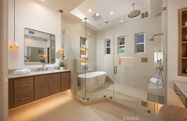 21 Splendore, Newport Coast, California 92657
