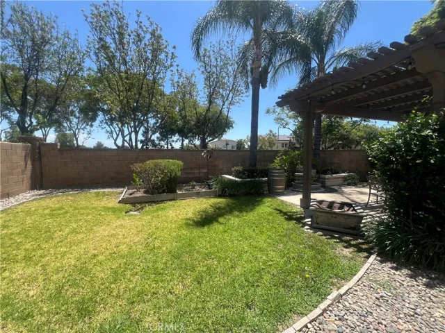 6480 Acey St., Eastvale, California 92880