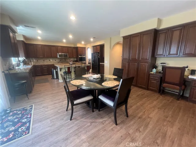 6480 Acey St., Eastvale, California 92880