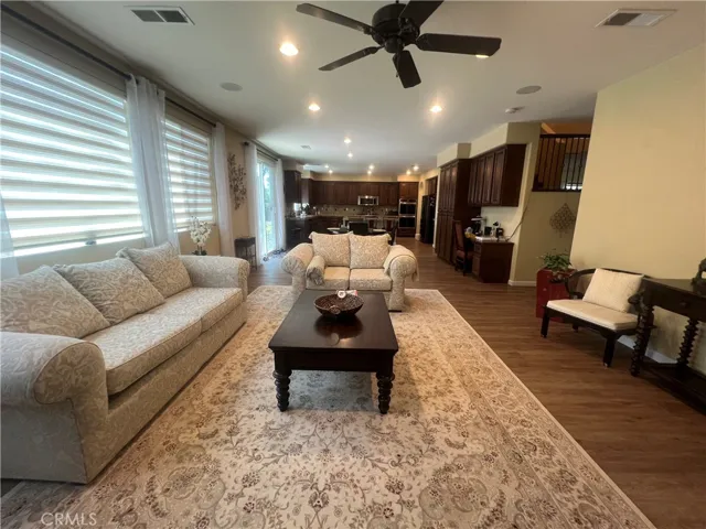 6480 Acey St., Eastvale, California 92880